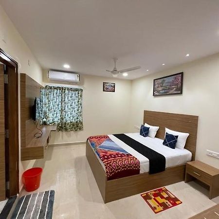 Hotel Srilakshmitulasiresidency Tirupati Zewnętrze zdjęcie